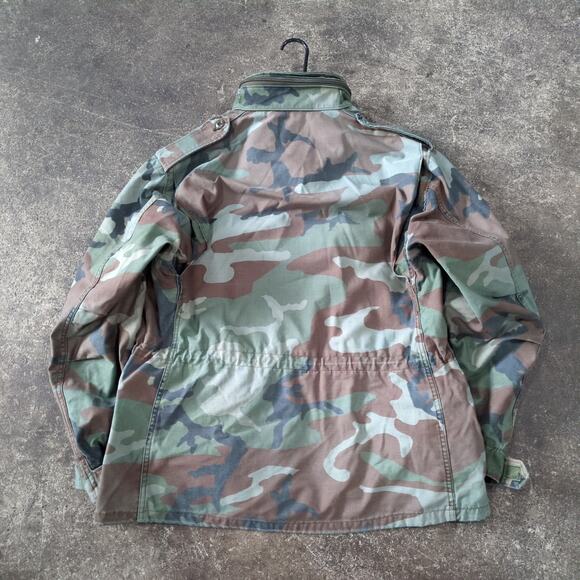 Army M-65 Cold Weather Field Jacket Mens L Green Camouflage Woodland Camo - Picture 3 of 10